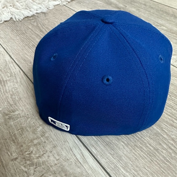 ⚾️ Seattle Mariners Hat - Picture 2 of 3